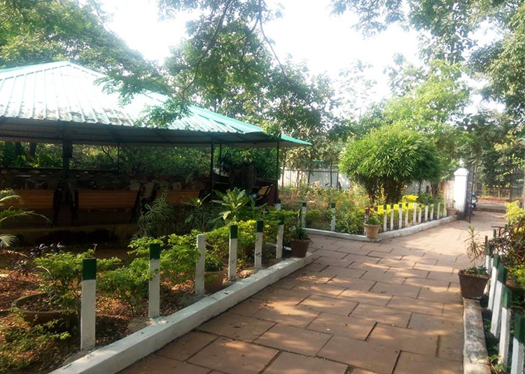 heera-farm-enterance