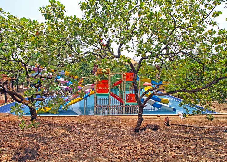 slides-in-heera-farm-1